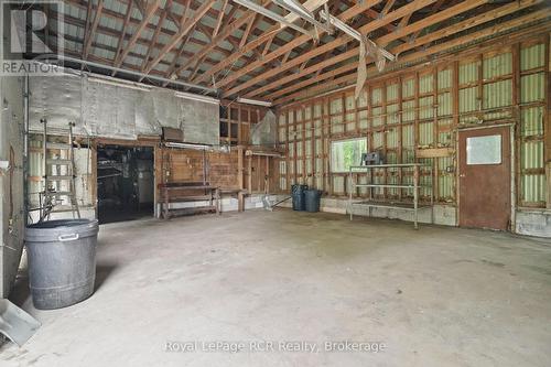 984 14 Concession E, Brockton, ON - Indoor Photo Showing Basement