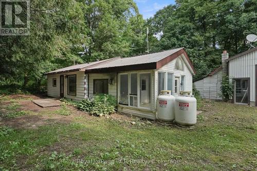 984 14 Concession E, Brockton, ON - Outdoor
