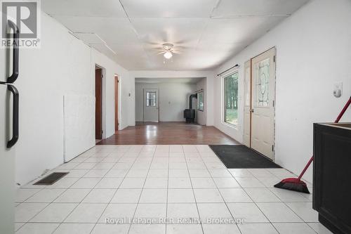 984 14 Concession E, Brockton, ON - Indoor Photo Showing Other Room