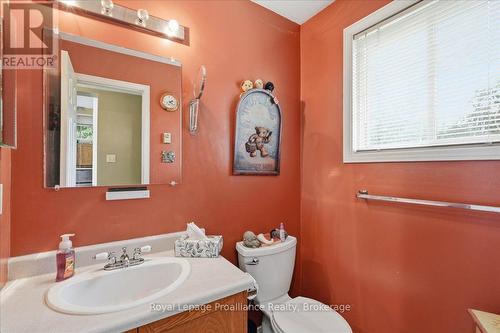 88 A Price Road, Tweed (Elzevir (Twp)), ON - Indoor Photo Showing Bathroom