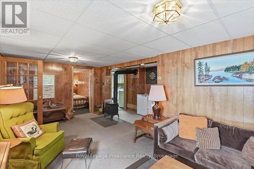1143B Don Anna Road, North Frontenac, ON - Indoor