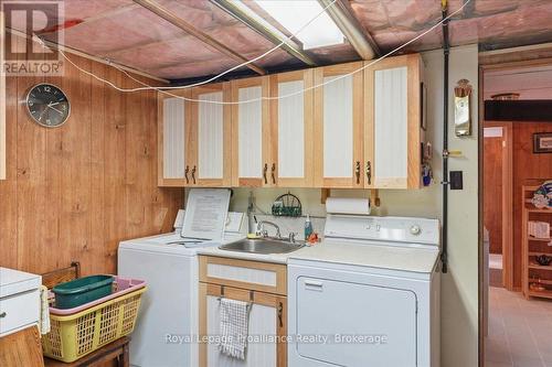 1143B Don Anna Road, North Frontenac, ON - Indoor Photo Showing Laundry Room