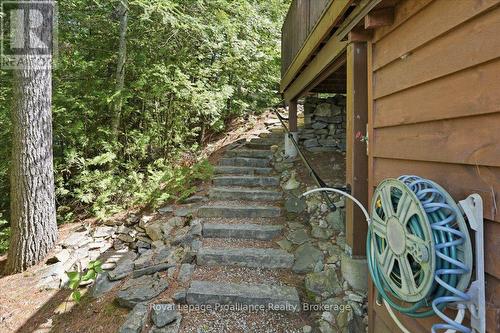 1143B Don Anna Road, North Frontenac, ON - Outdoor