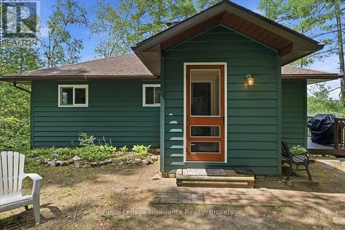 1143B Don Anna Road, North Frontenac, ON - Outdoor With Exterior