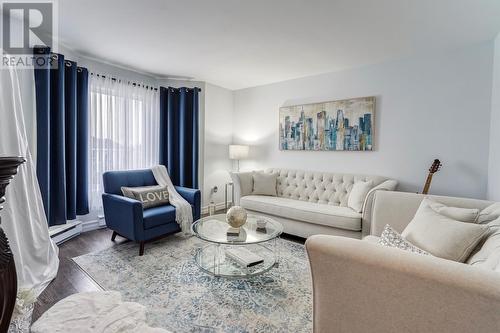 58 Duntara Crescent, St. John'S, NL - Indoor Photo Showing Living Room