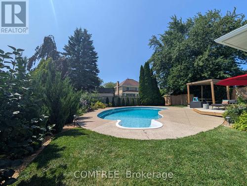 12 Millbridge Crescent, Pelham (Fonthill), ON - Outdoor With In Ground Pool