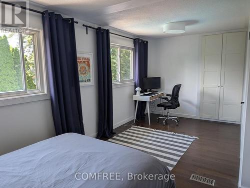 12 Millbridge Crescent, Pelham (Fonthill), ON - Indoor Photo Showing Bedroom