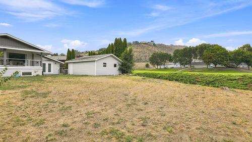 728 Driftwood Place, Kamloops, BC - Outdoor