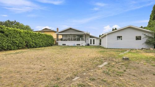 728 Driftwood Place, Kamloops, BC - Outdoor
