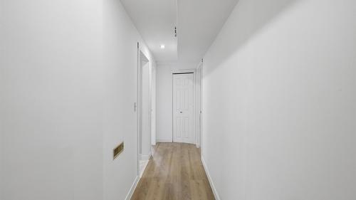 728 Driftwood Place, Kamloops, BC - Indoor Photo Showing Other Room
