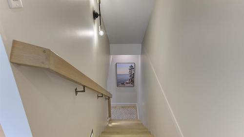 5979 Princess Street, Peachland, BC - Indoor Photo Showing Other Room