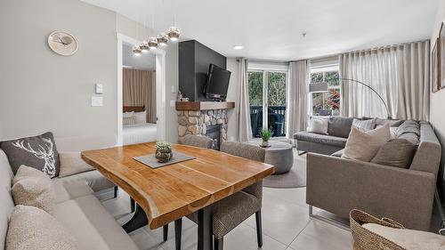 202-2050 Summit Drive, Panorama, BC - Indoor