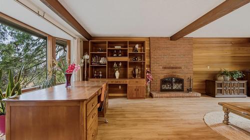 7603 De Jong Drive, Coldstream, BC - Indoor Photo Showing Other Room