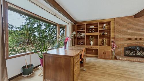 7603 De Jong Drive, Coldstream, BC - Indoor