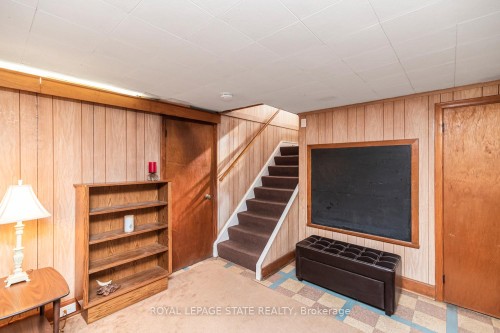 124 Broker Drive, Hamilton, ON - Indoor Photo Showing Other Room