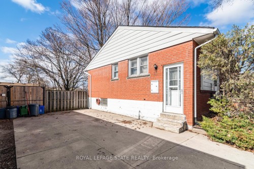 124 Broker Drive, Hamilton, ON - Outdoor