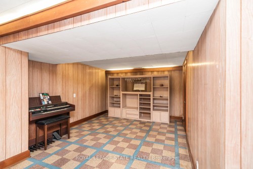 124 Broker Drive, Hamilton, ON - Indoor Photo Showing Other Room