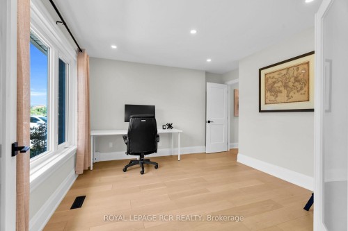 163 Confederation Street, Halton Hills, ON - Indoor