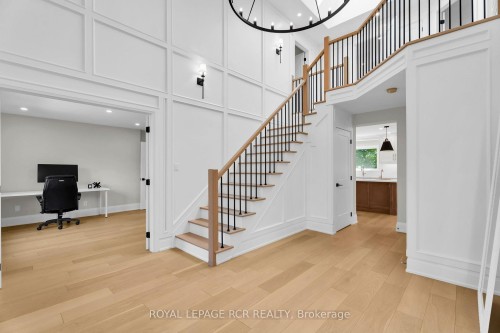 163 Confederation Street, Halton Hills, ON - Indoor Photo Showing Other Room