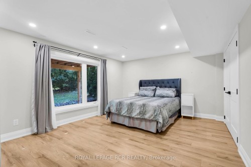 163 Confederation Street, Halton Hills, ON - Indoor Photo Showing Bedroom