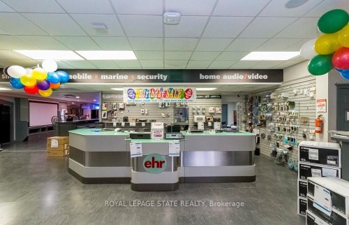 1325 Barton Street E, Hamilton, ON 