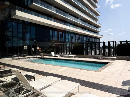 2009-30 Inn On The Park Drive, Toronto, ON - Outdoor With In Ground Pool