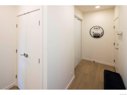 #502-1033 Cook St, Victoria, BC - Indoor Photo Showing Other Room