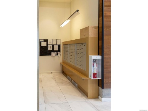 #502-1033 Cook St, Victoria, BC - Indoor
