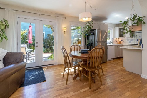 #B-1601 Haultain St, Victoria, BC - Indoor