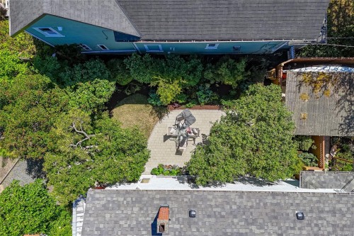#B-1601 Haultain St, Victoria, BC - Outdoor