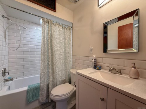 4453 Barclay Rd, Campbell River, BC 
