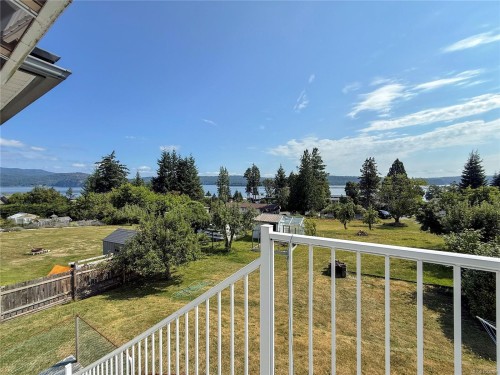 4453 Barclay Rd, Campbell River, BC 