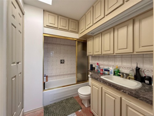 4453 Barclay Rd, Campbell River, BC 