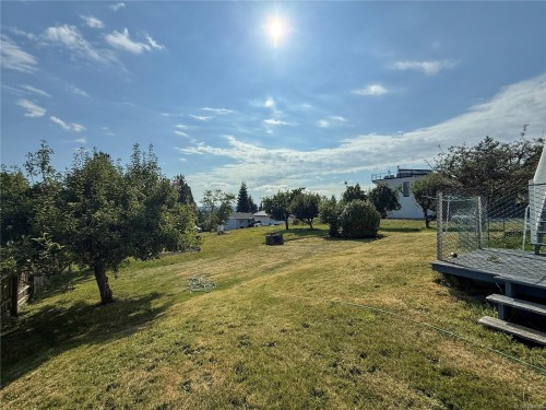 4453 Barclay Rd, Campbell River, BC 