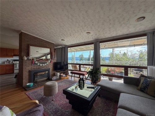 4453 Barclay Rd, Campbell River, BC 