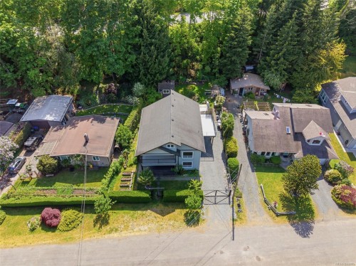 3970 Bovanis Rd, Bowser, BC 