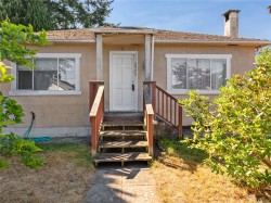 2968 Arbutus St Chemainus, BC V0R 1K0