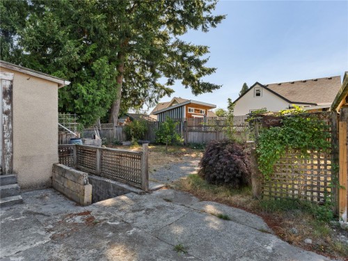 2968 Arbutus St, Chemainus, BC 