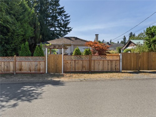 2968 Arbutus St, Chemainus, BC 