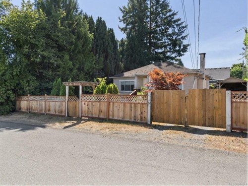 2968 Arbutus St, Chemainus, BC 