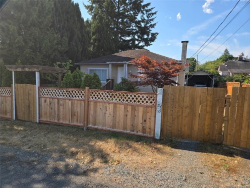 2968 Arbutus St, Chemainus, BC 