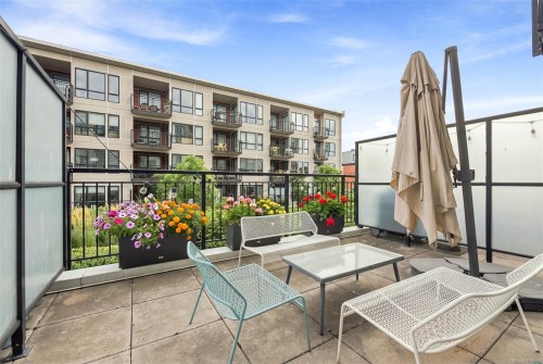 #215-517 Fisgard St, Victoria, BC - Outdoor With Exterior