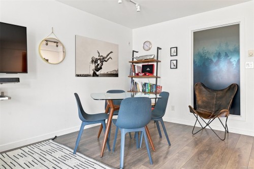 #215-517 Fisgard St, Victoria, BC - Indoor Photo Showing Dining Room