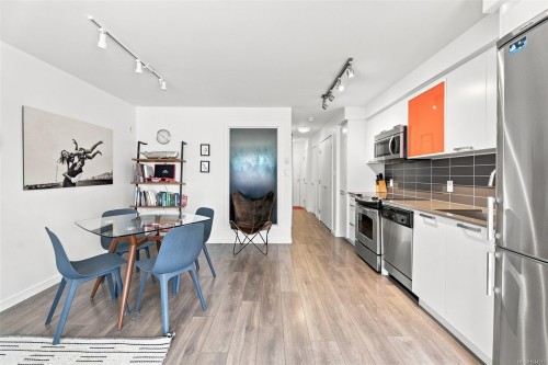 #215-517 Fisgard St, Victoria, BC - Indoor Photo Showing Kitchen With Stainless Steel Kitchen