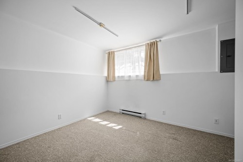 #B-2221 Embleton Cres, Courtenay, BC - Indoor