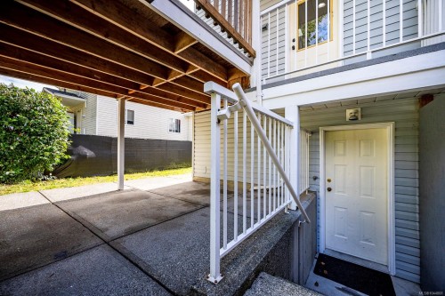 #B-2221 Embleton Cres, Courtenay, BC - Outdoor