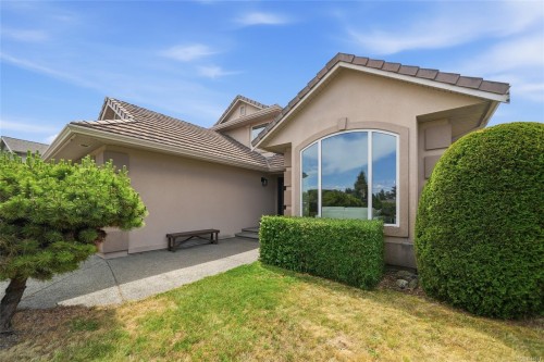 1096 Aery View Way, Parksville, BC 
