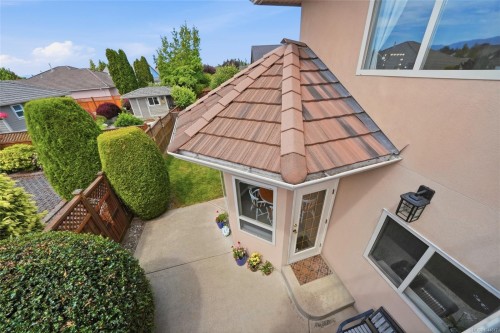 1096 Aery View Way, Parksville, BC 