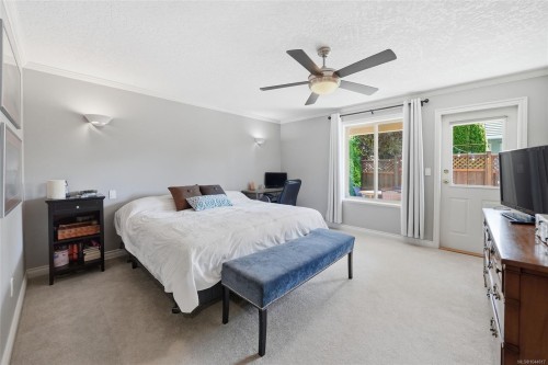 1096 Aery View Way, Parksville, BC 
