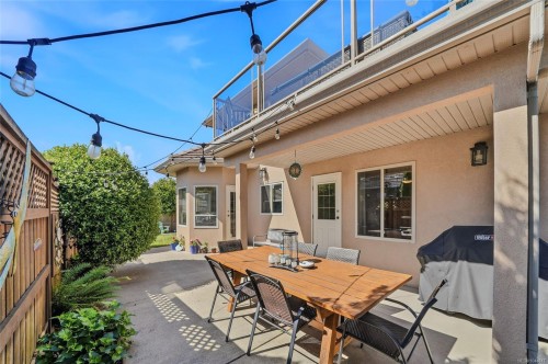 1096 Aery View Way, Parksville, BC 